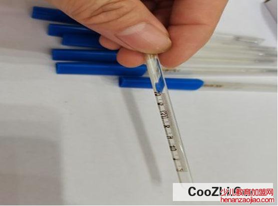 体温计摔碎了,水银要怎么收拾才好