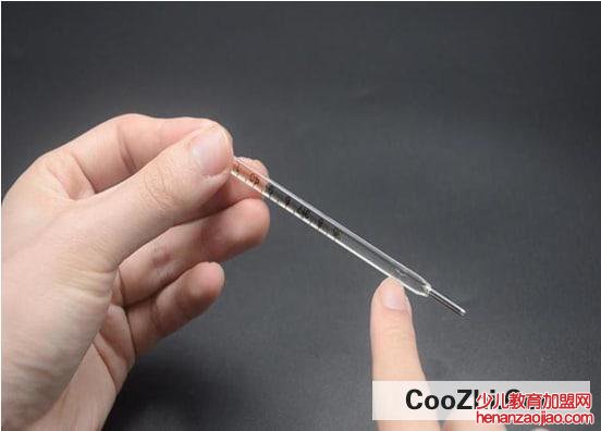 体温计摔碎了,水银要怎么收拾才好