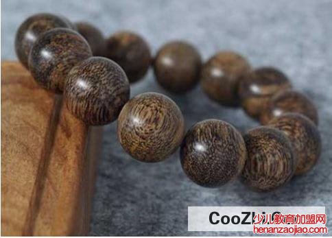 怎样去鉴别真假的沉香