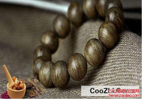 怎样去鉴别真假的沉香