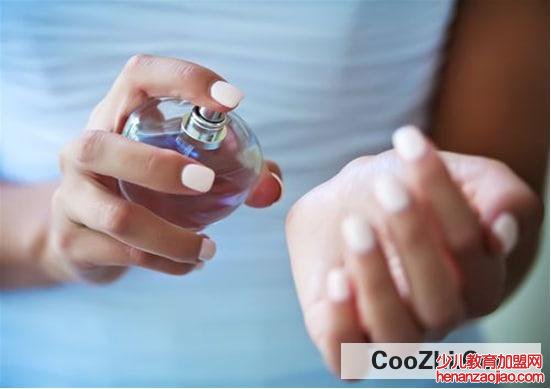 香水的正确用法是什么