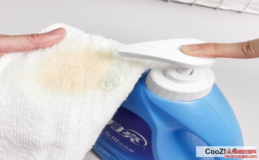 衣服油污痕迹怎么清除最好