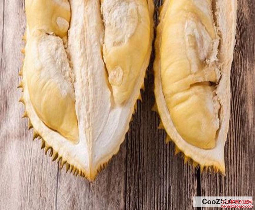 榴莲怎么剥皮好呢