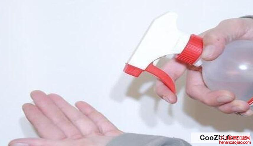 宝宝的衣服可以用酒精消毒吗？有安全隐患吗？