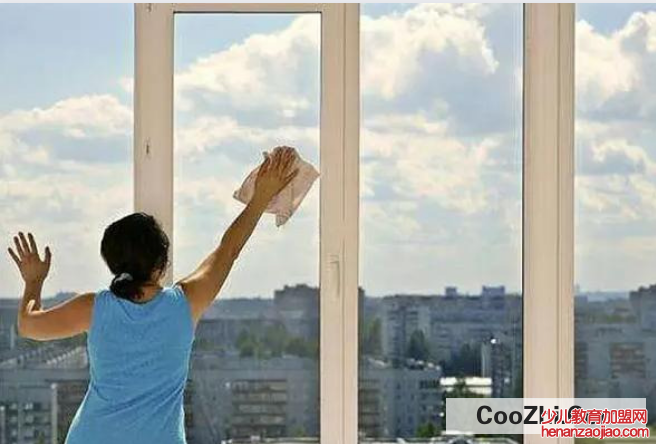 擦玻璃有哪些方法