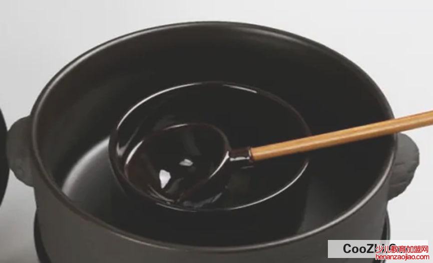如何正确使用煮茶器玻璃壶