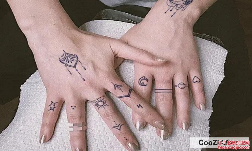 果汁纹身贴弄到脸上怎么快速洗掉