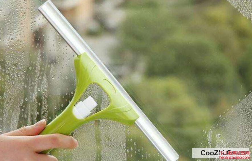 擦玻璃怎么能擦干净