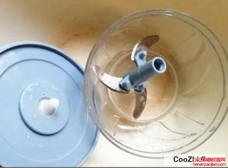 拉蒜器拉绳不回弹怎么修