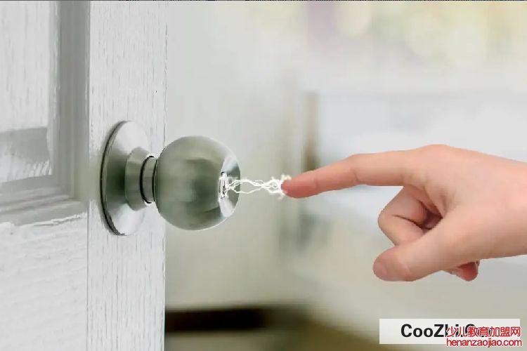 穿毛衣怎么防止静电