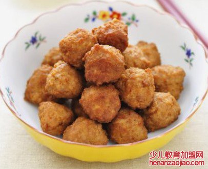 炸丸子的时候怎么判断丸子熟了？