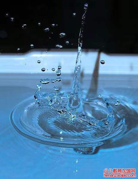 你知道人的一生要喝多少水吗？