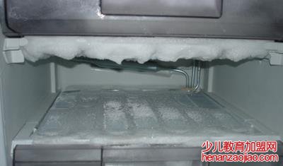 冰箱如何快速去冰?