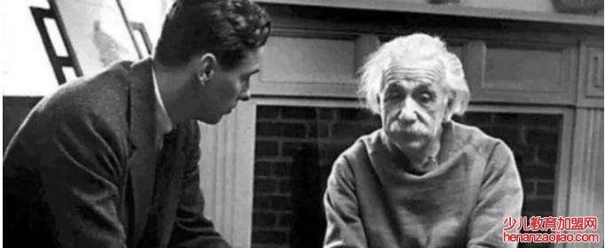 爱因斯坦的三大预言是什么?