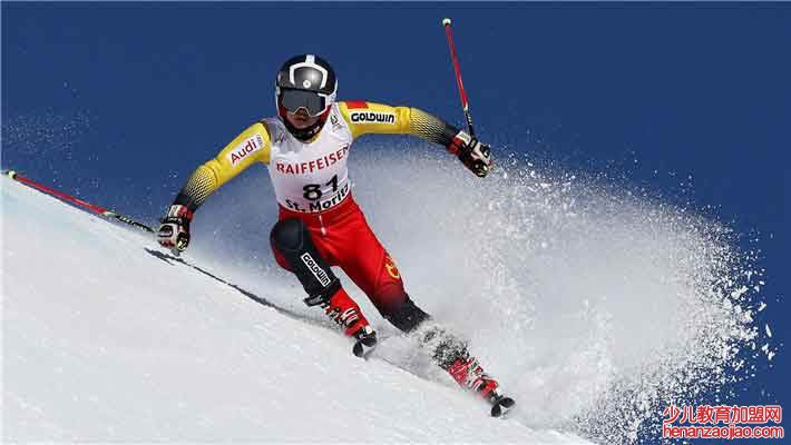 北京冬奥会开幕式时间是多久？