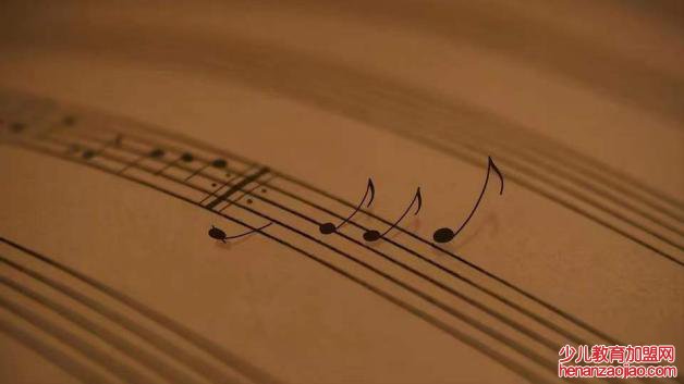 普通人如何提高歌唱水平？