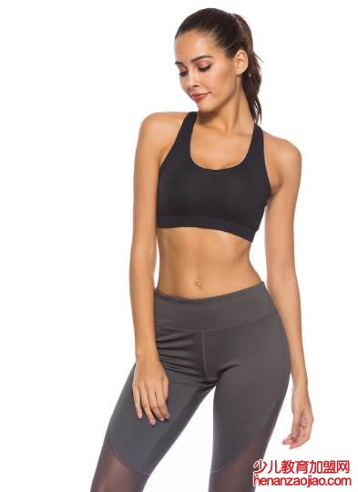 瑜伽裤能作为外穿裤吗？