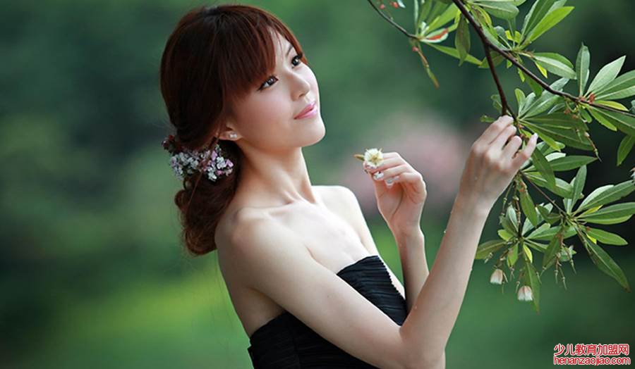 夸女人的幽默经典语句有哪些?