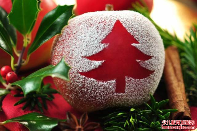 平安夜圣诞节狂欢夜的来历是什么?