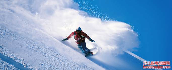 属虎人做什么生意最旺？