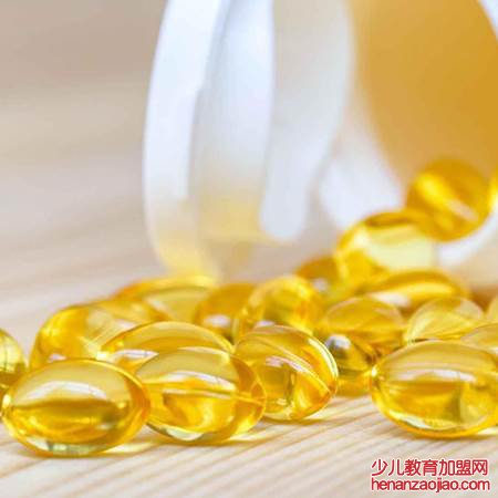 钙的吸收与哪种维生素有关？