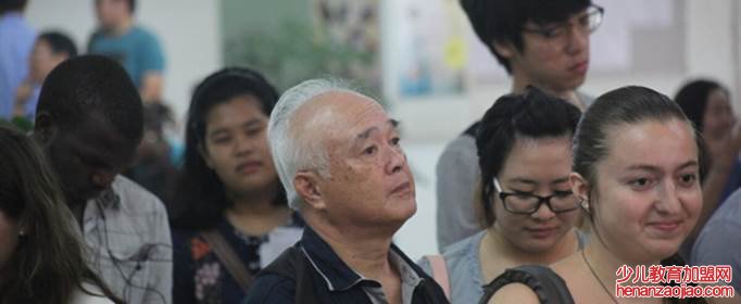 加拿大大龄留学有哪些优缺点？