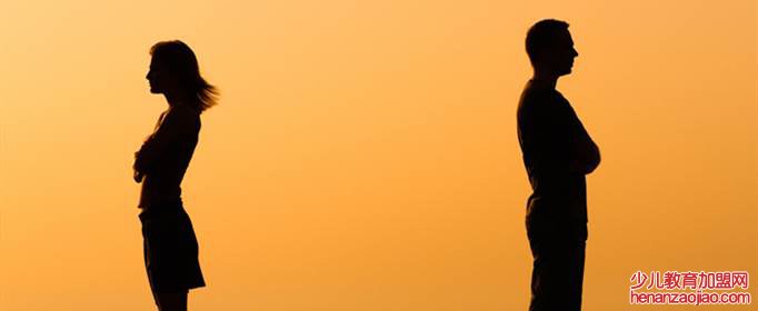 女生开始疏远你的征兆是什么？