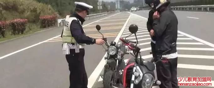 增驾摩托车驾照后实习期怎么算？