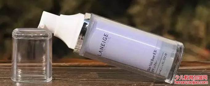 不化妆的人用隔离还是素颜霜?