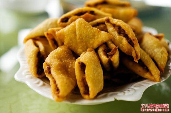 炸灌肠蘸什么吃?