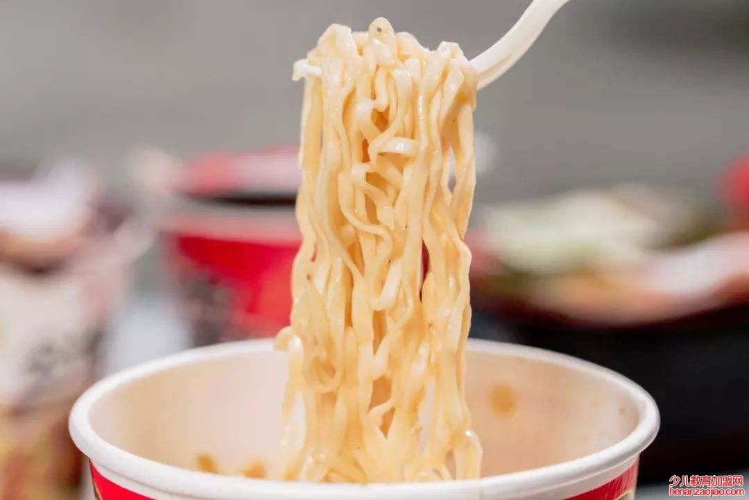 方便面与挂面哪个更健康?