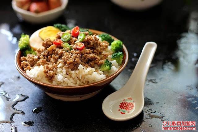 吃米和面哪个容易消化？