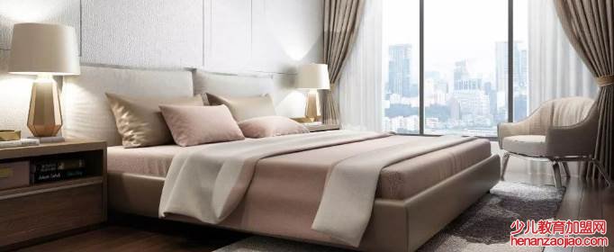 床头朝西有什么说法？