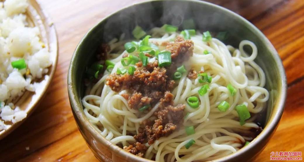 如何煮出的面条又好吃又易熟?