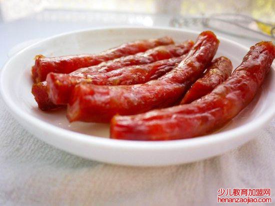自制香肠怎么煮不爆开?