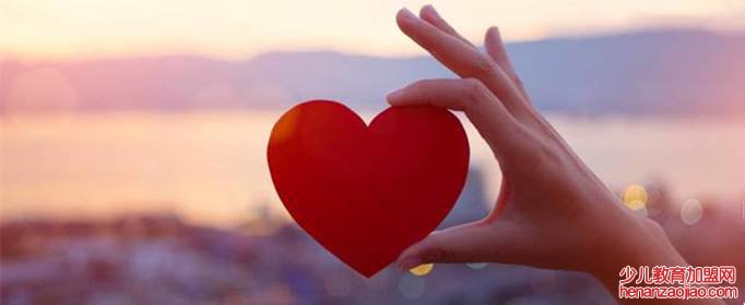 男生怎么看待要微信的女生?