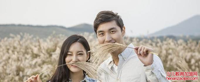 女生不理你怎么办发什么消息好?