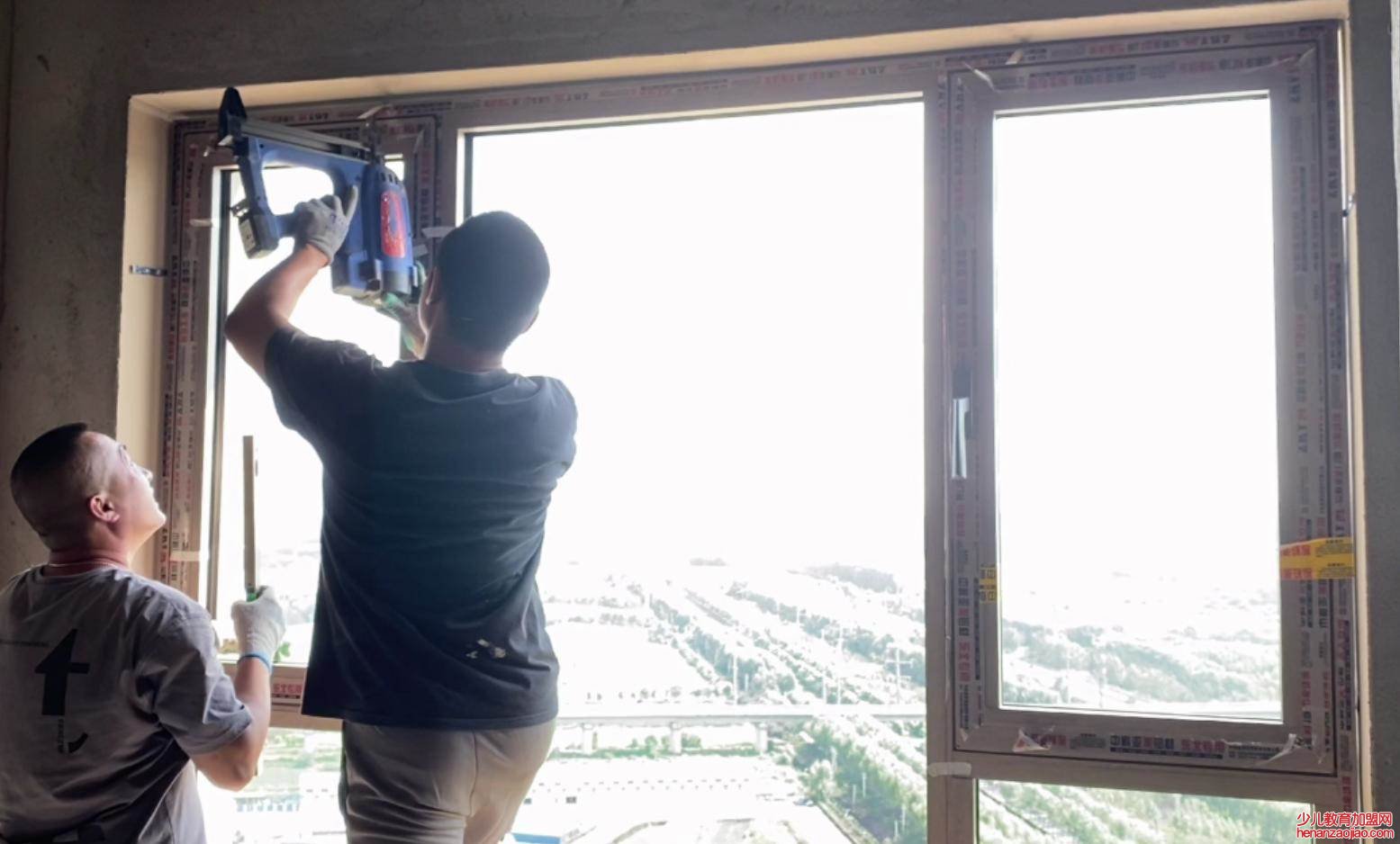 窗户漏风怎么处理比较好？