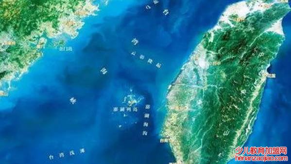 台湾海峡宽度多少公里?