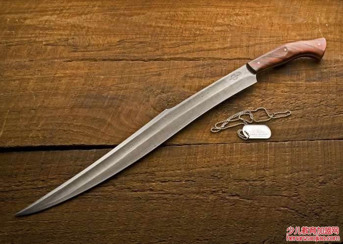什么钢的刀具最锋利？