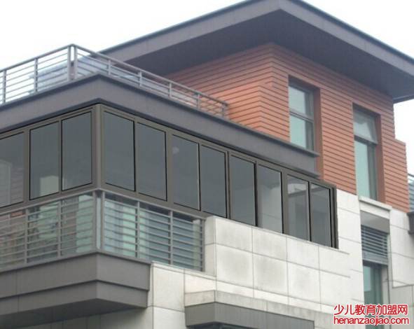 封阳台的最佳方案是什么？