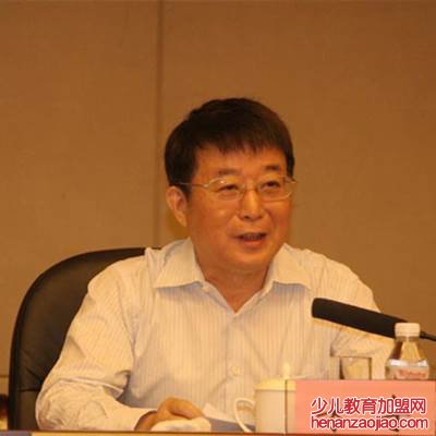 省政府参事是什么级别?