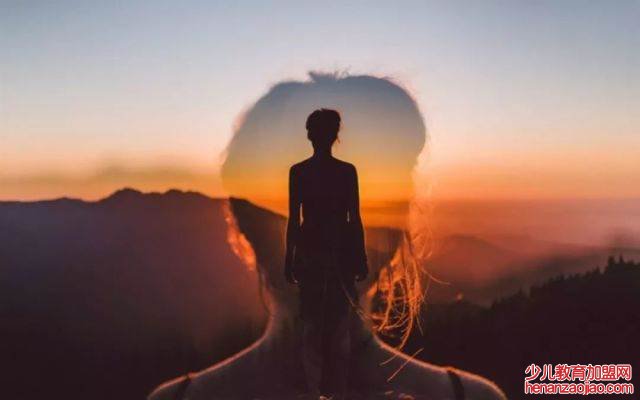 一个人心烦心累的句子有哪些？