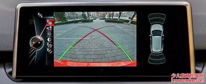 倒车影像突然不显示怎么回事?