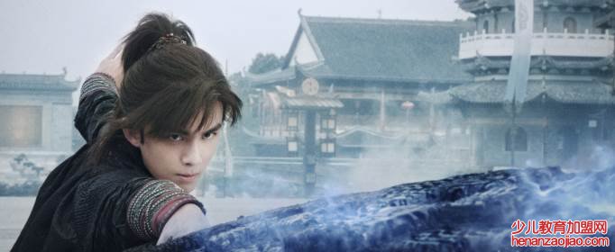 吴磊的父亲是谁？