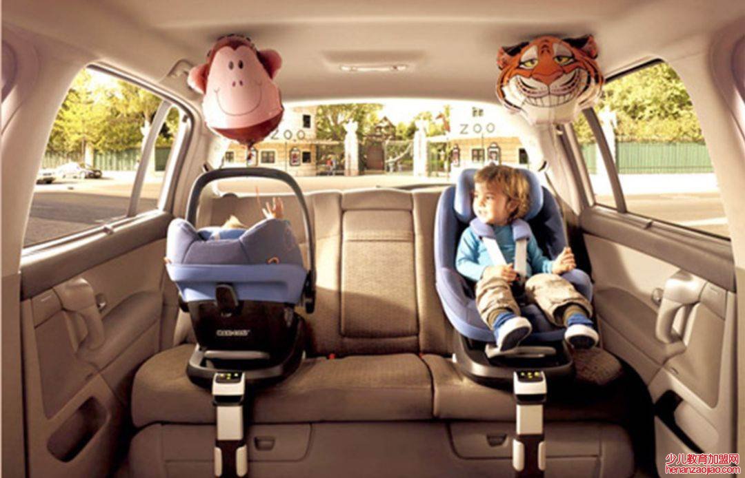 副驾驶多大小孩可以坐?