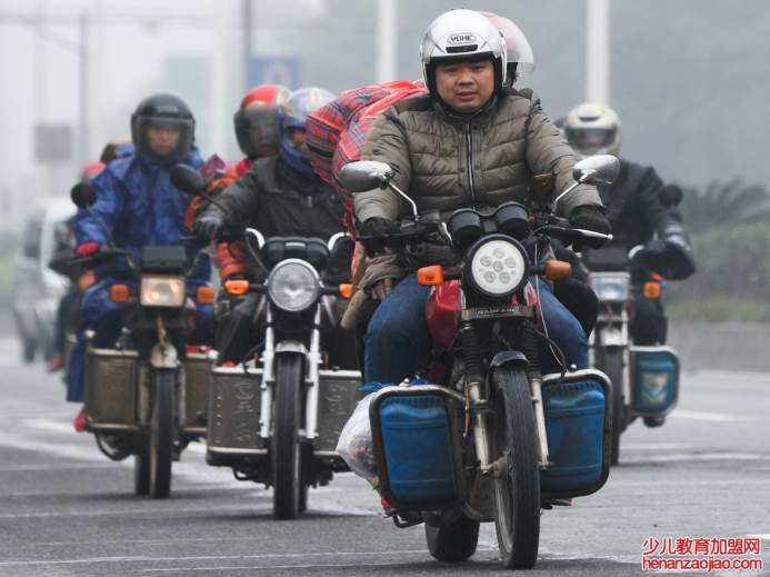 摩托车可以上高速吗?