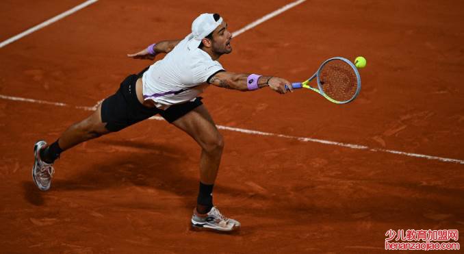 网球最快的发球速度是多少？