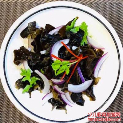 木耳需要泡多久？