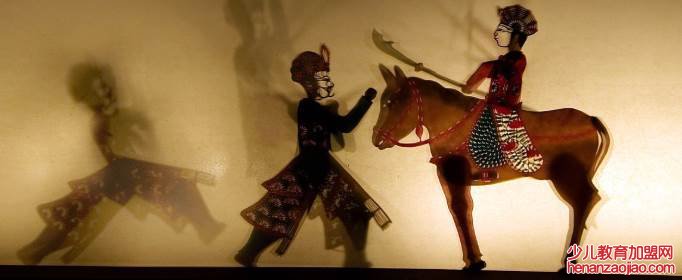 皮影戏起源于哪个朝代?